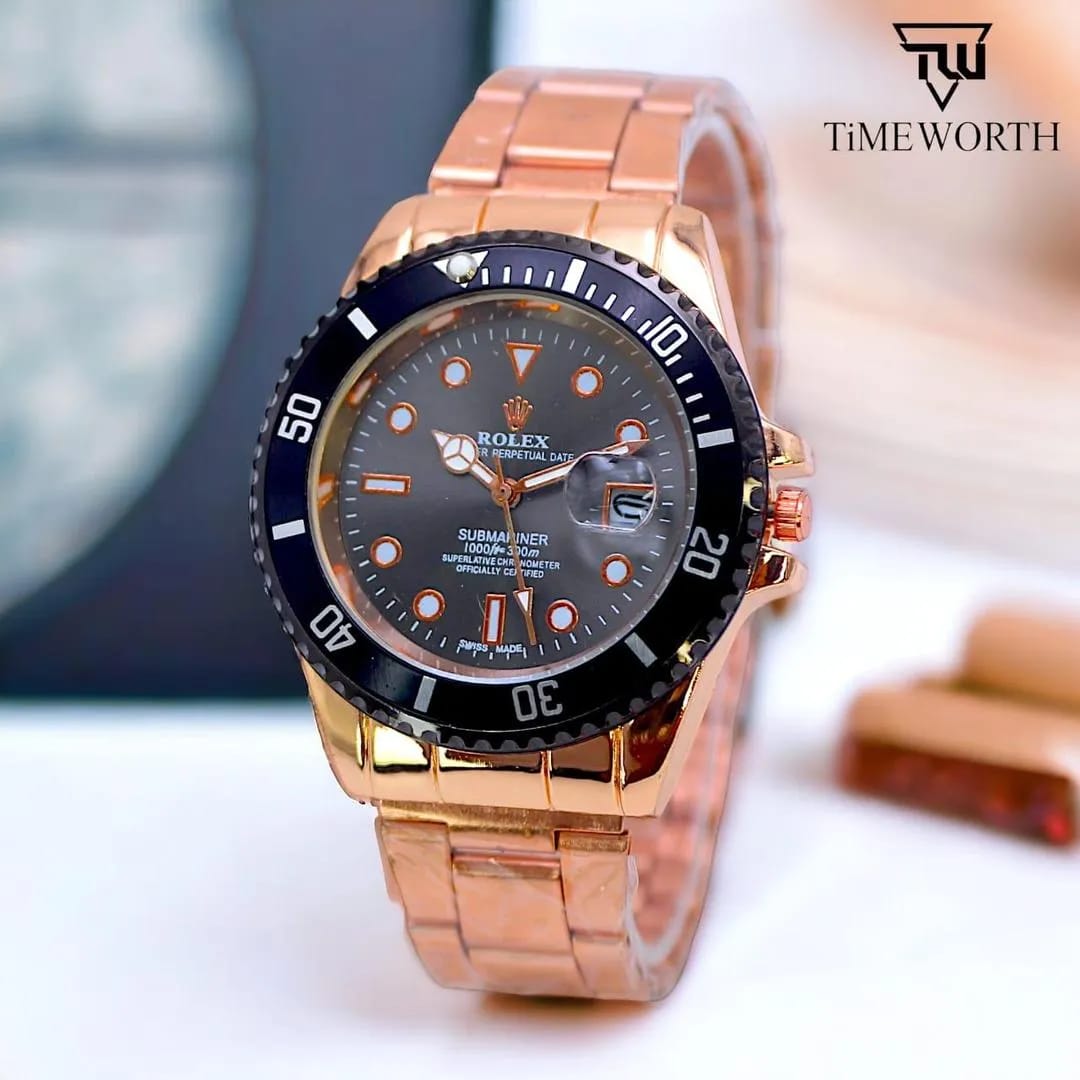 : Men's Luxury Quartz Watch Multicolor Dial Lightweight Daily Wear